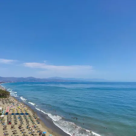 Spectacular Sea Views Apartament